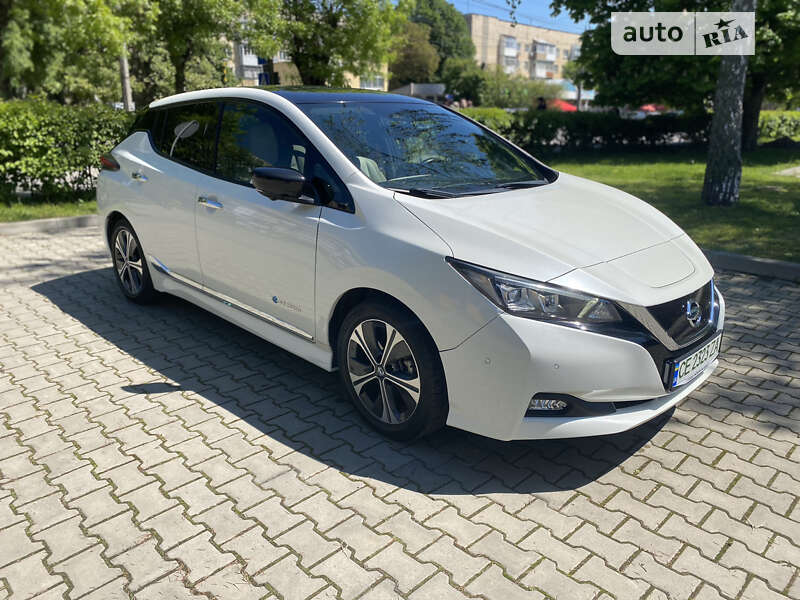 2018 nissan leaf