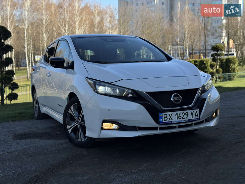 2018 nissan leaf