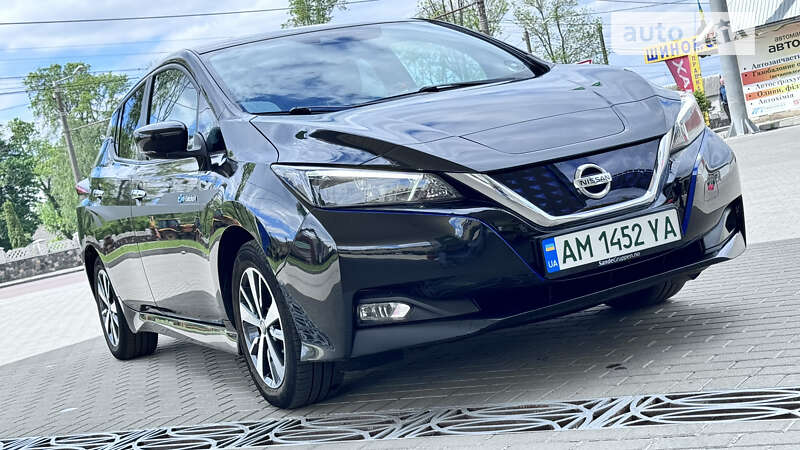 2018 nissan leaf