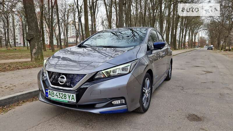 2018 nissan leaf