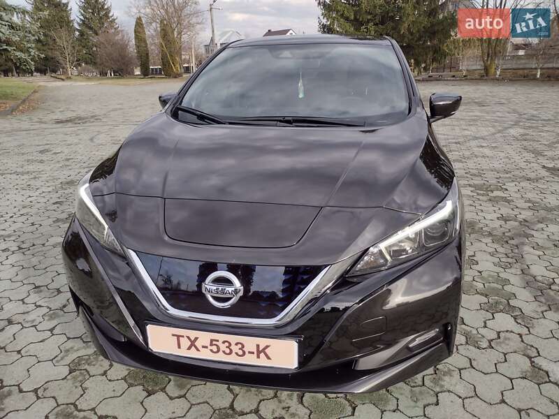 2018 nissan leaf