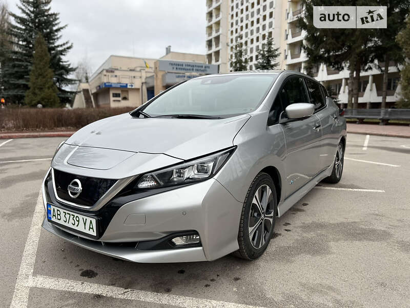 2018 nissan leaf