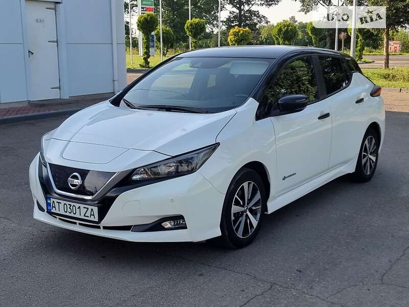 2018 nissan leaf