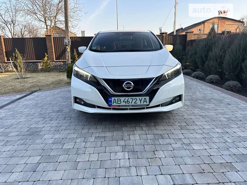 2018 nissan leaf