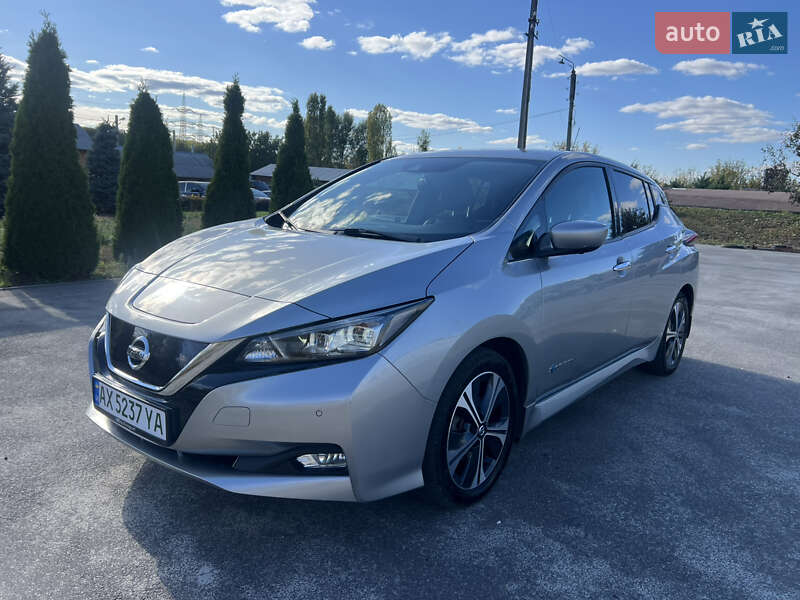 2018 nissan leaf