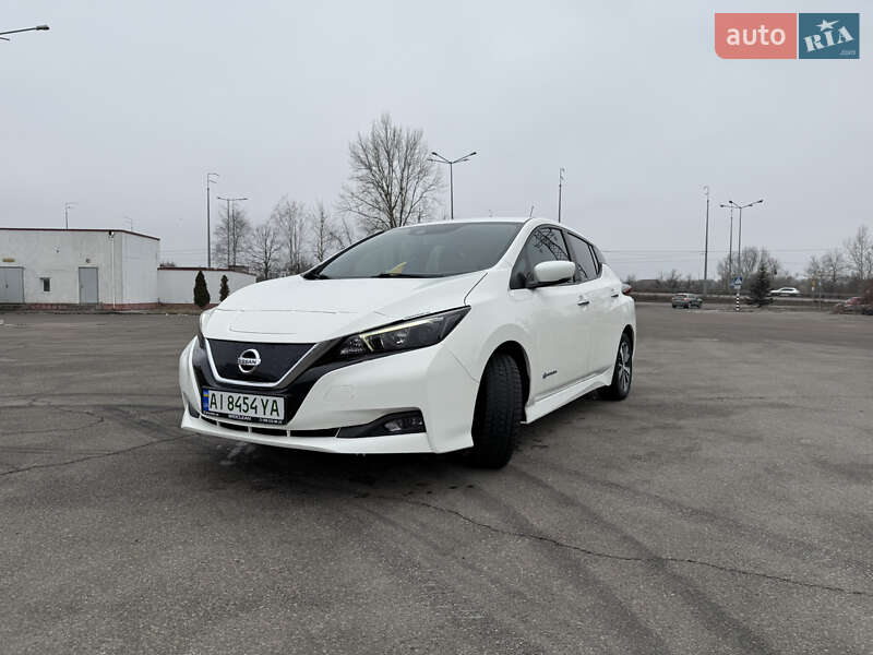 2018 nissan leaf