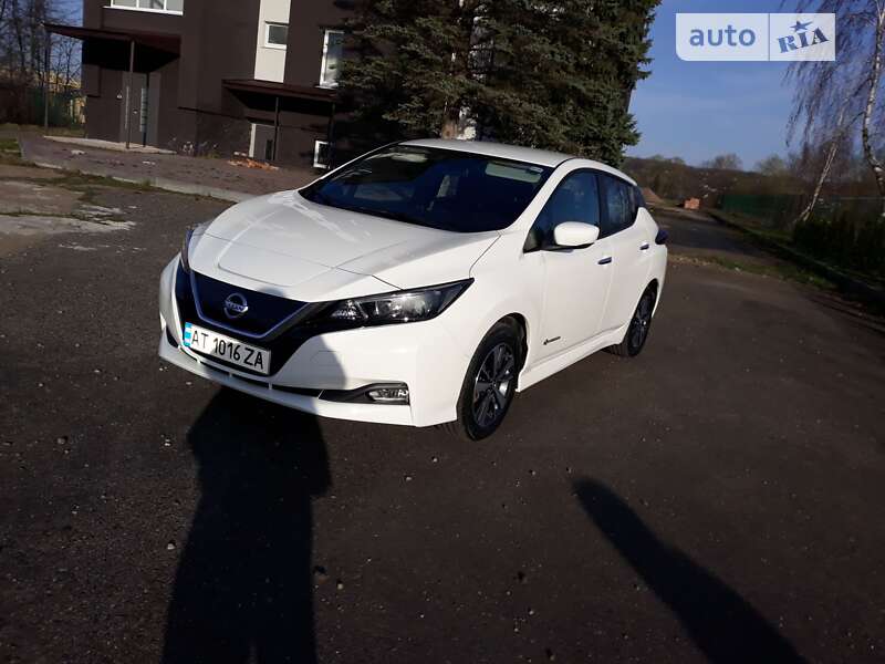 2019 nissan leaf