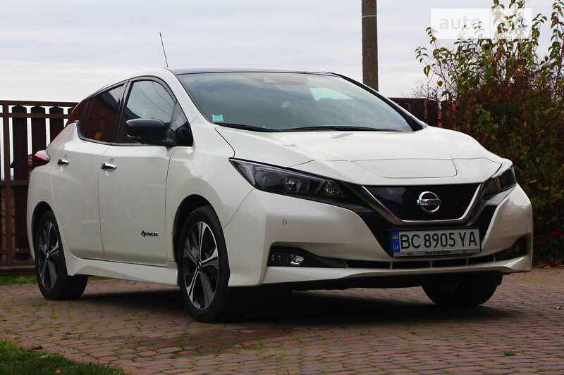 2019 nissan leaf