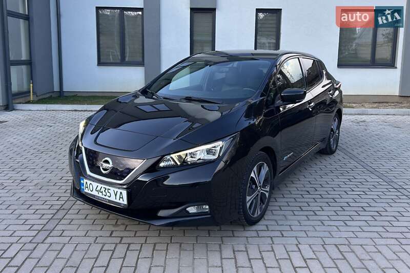 2019 nissan leaf