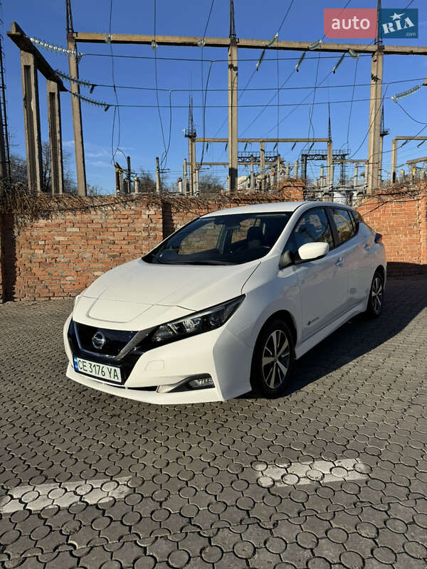 2019 nissan leaf