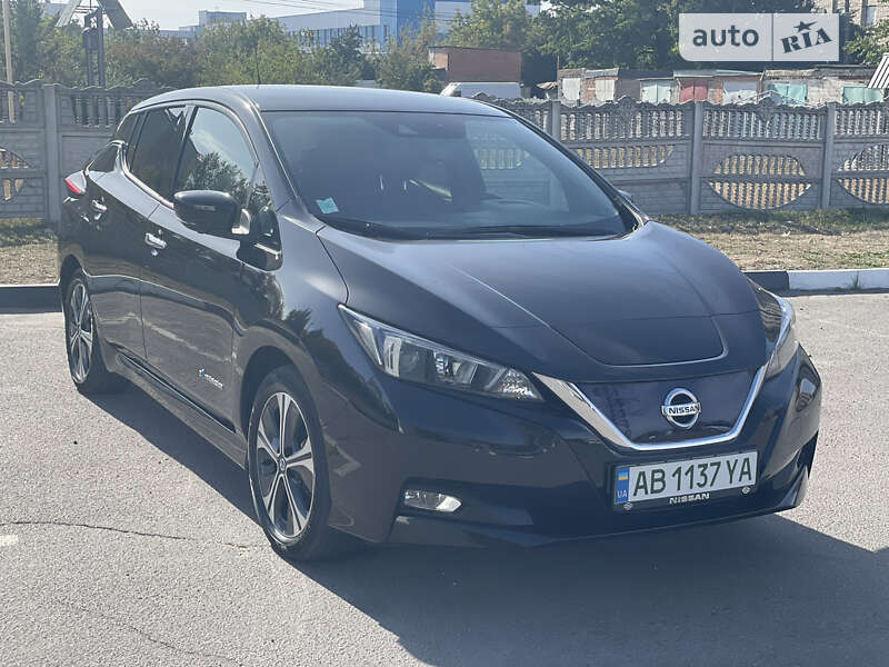 2020 nissan leaf