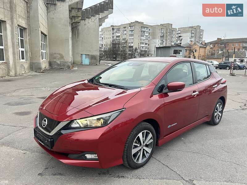 2019 nissan leaf