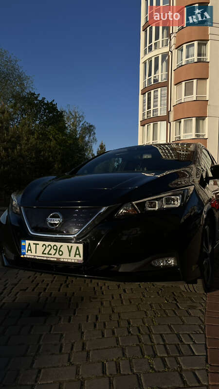 2019 nissan leaf