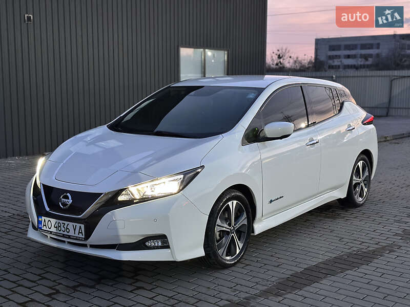 2018 nissan leaf