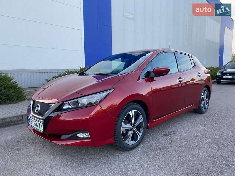 2019 nissan leaf