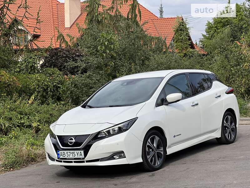 2020 nissan leaf