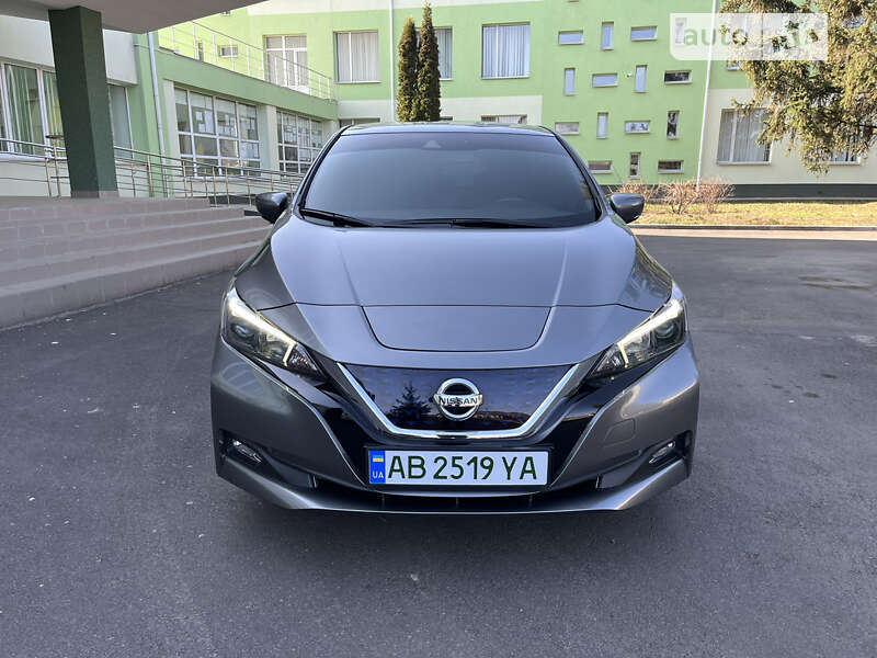 2019 nissan leaf