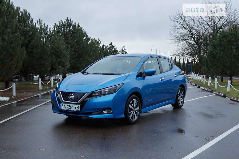 2019 nissan leaf
