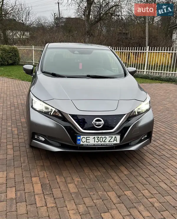 2019 nissan leaf