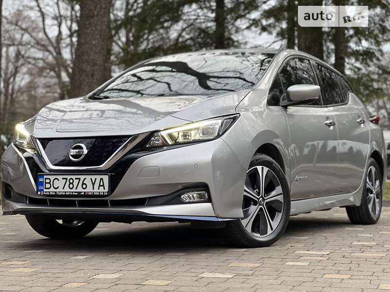 2019 nissan leaf