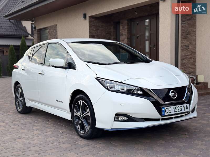 2019 nissan leaf