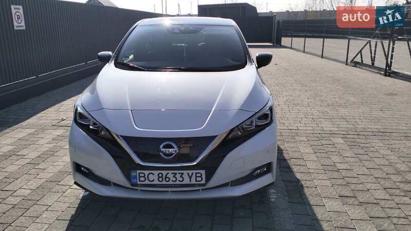 2019 nissan leaf