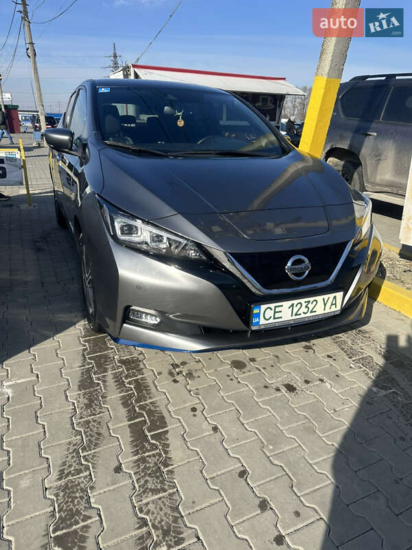 2020 nissan leaf