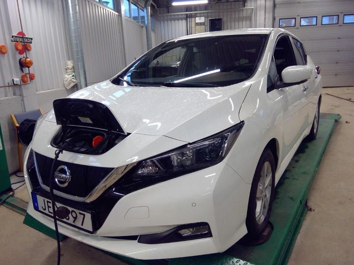 2020 nissan leaf
