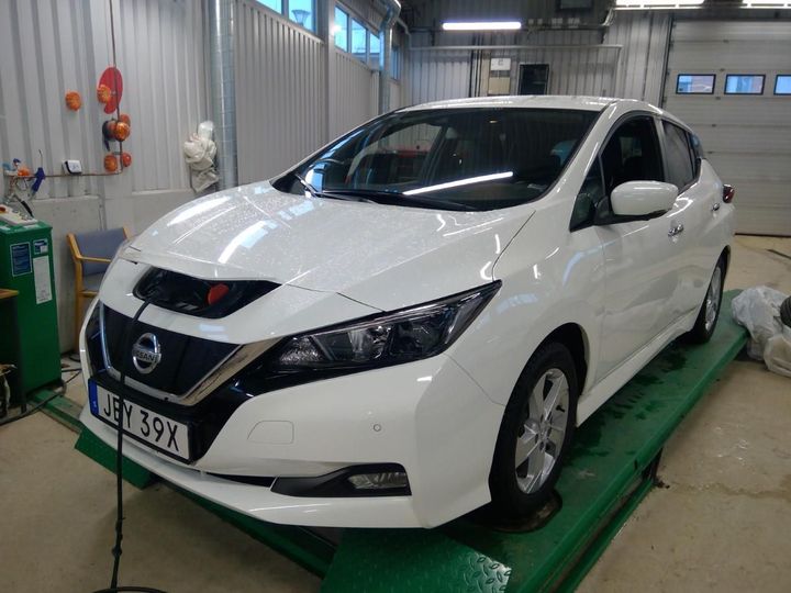 2020 nissan leaf