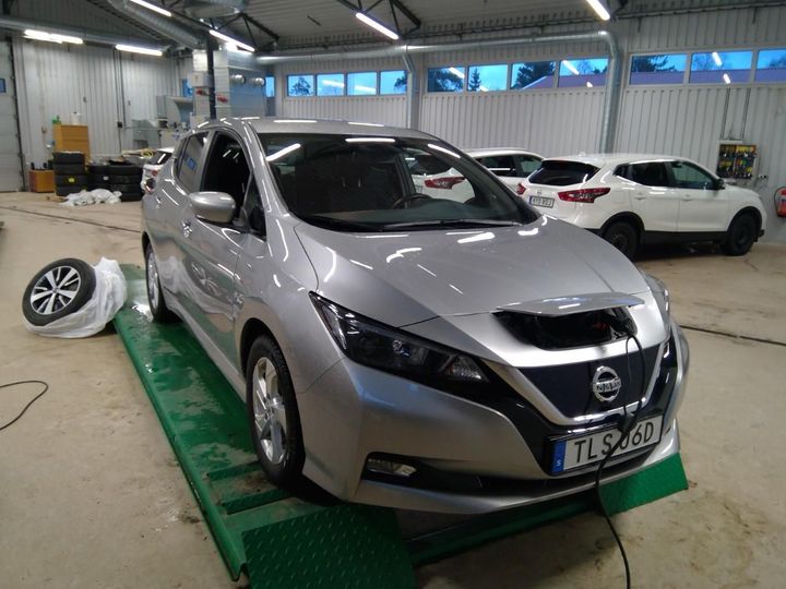 2020 nissan leaf