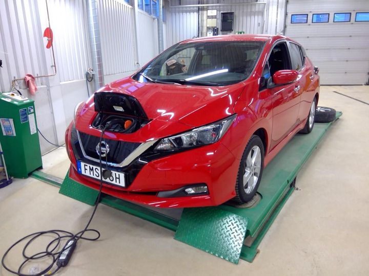 2021 nissan leaf