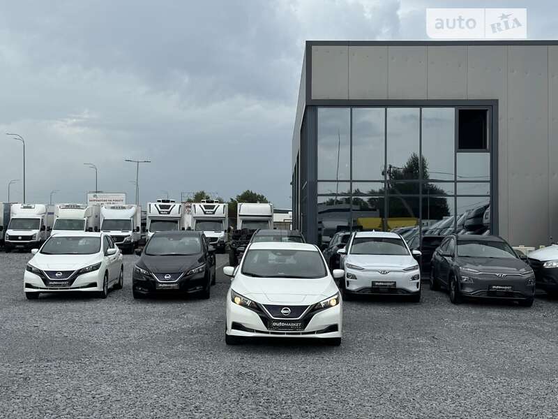 2021 nissan leaf
