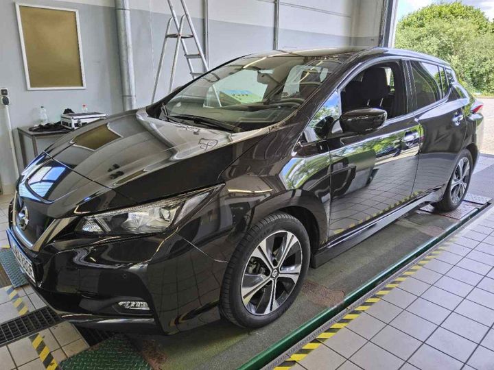 2021 nissan leaf
