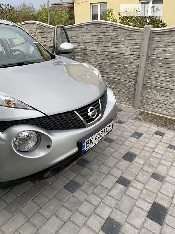 2011 nissan juke