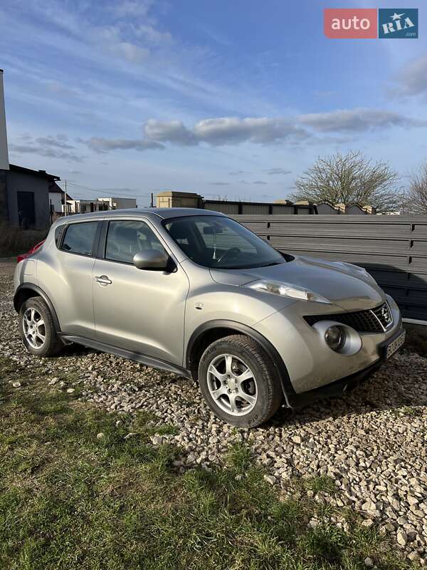 2011 nissan juke