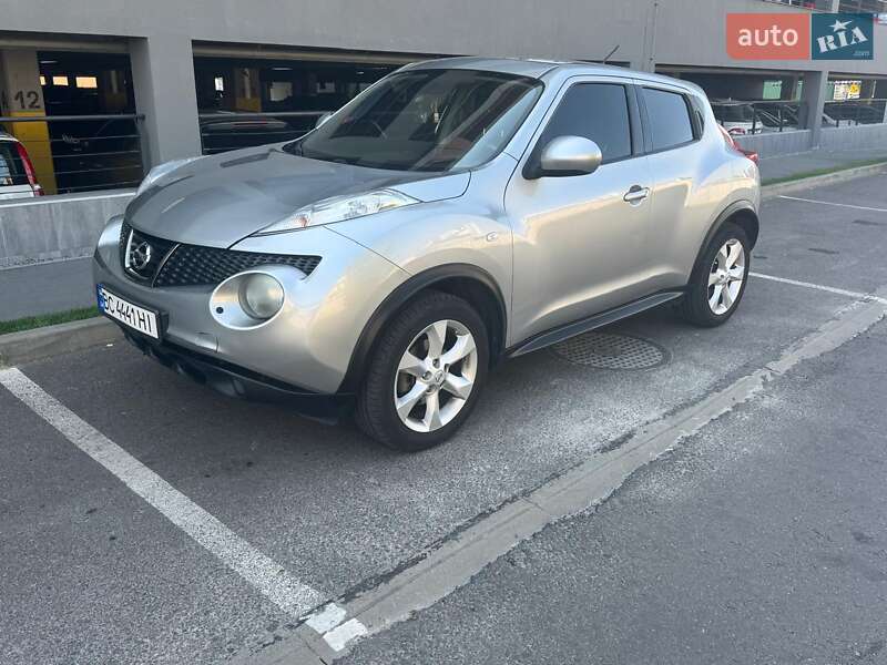 2011 nissan juke