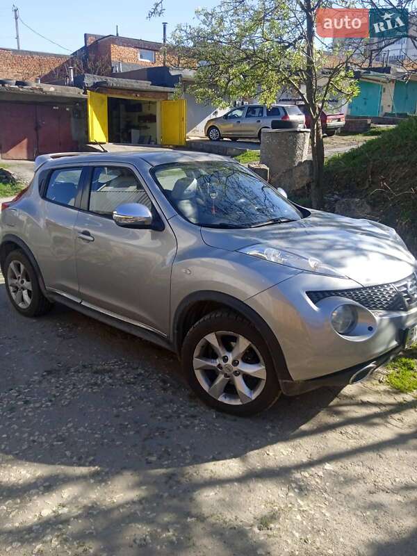 2011 nissan juke