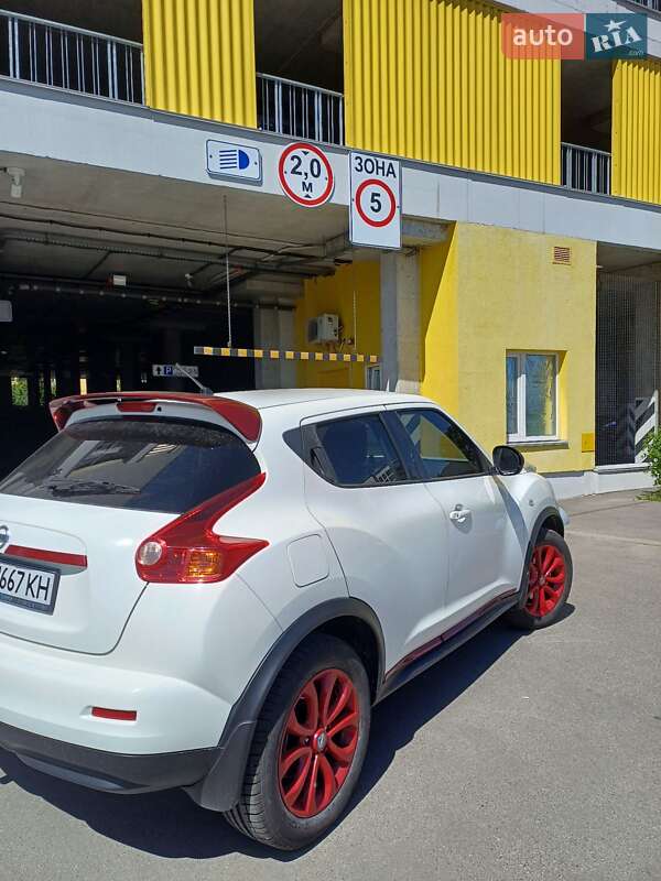 2014 nissan juke