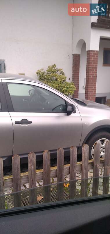 2008 nissan qashqai