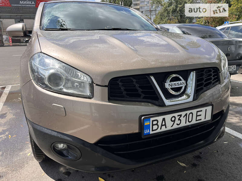 2010 nissan qashqai