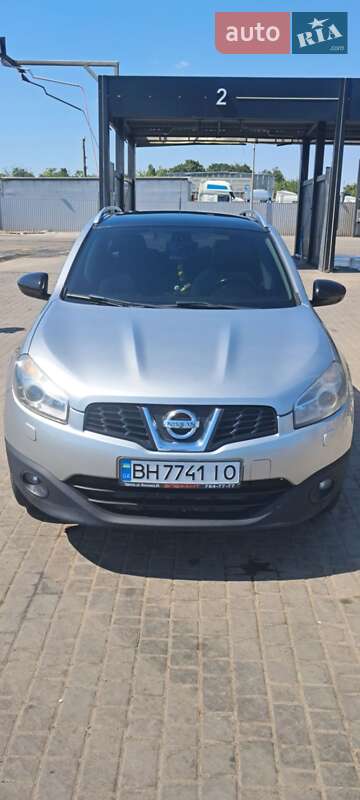2010 nissan qashqai