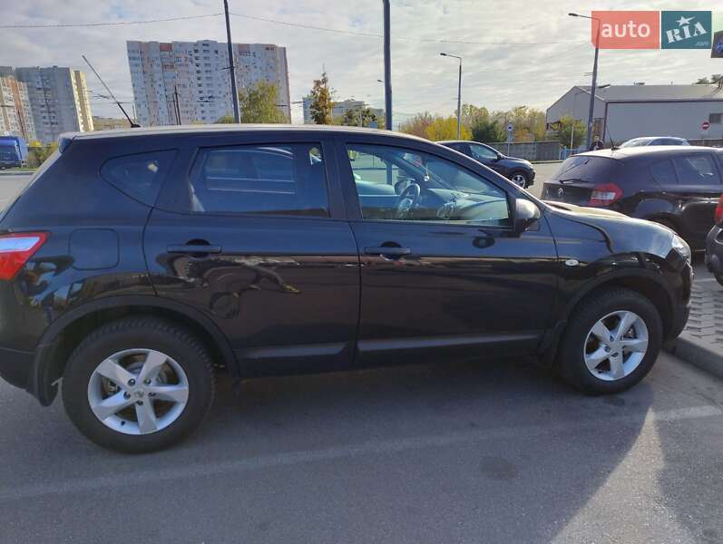 2010 nissan qashqai