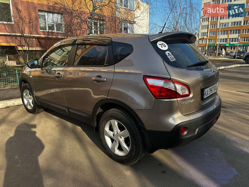 2010 nissan qashqai