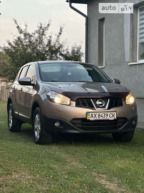 2010 nissan qashqai