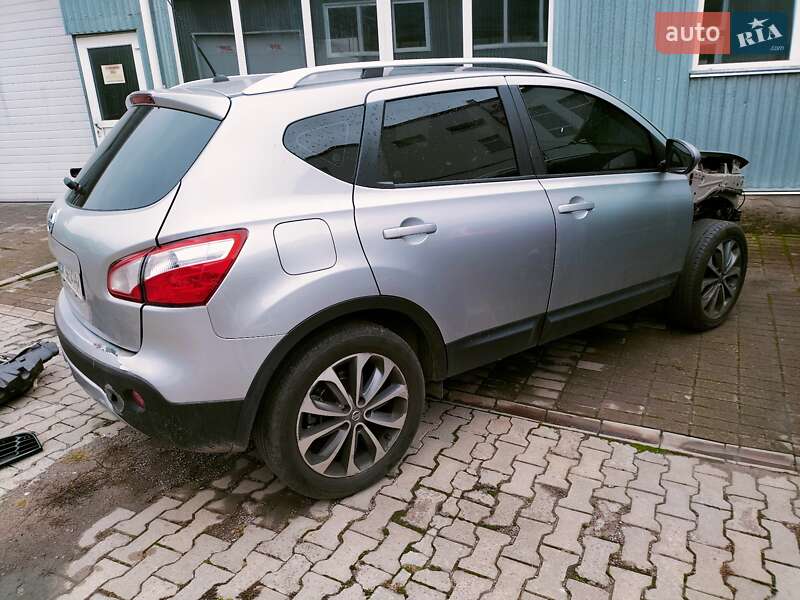 2011 nissan qashqai