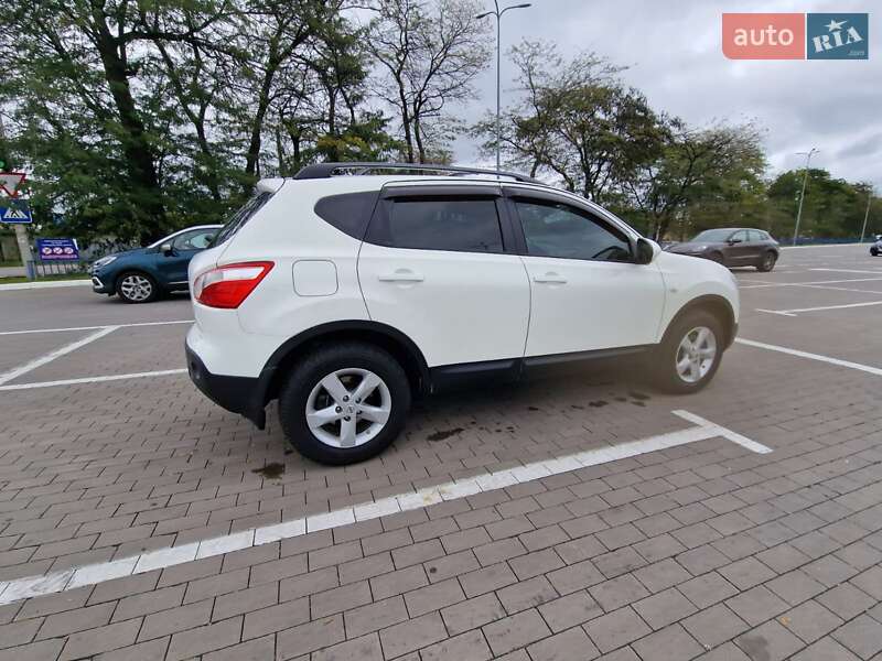 2011 nissan qashqai