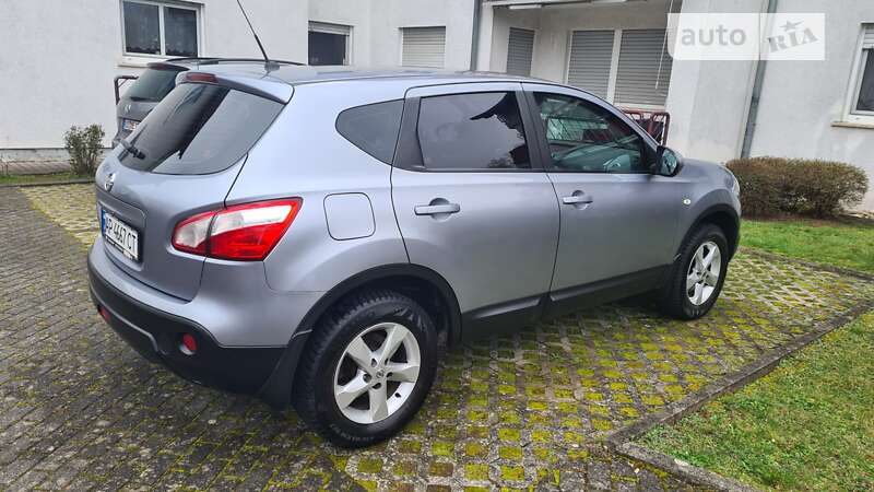 2011 nissan qashqai