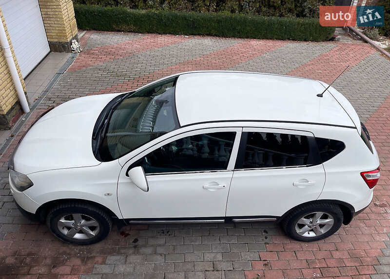 2012 nissan qashqai