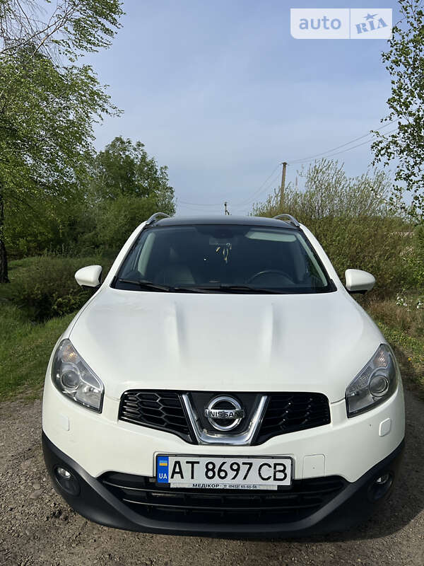 2012 nissan qashqai
