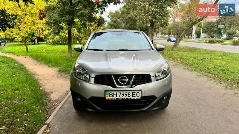 2012 nissan qashqai